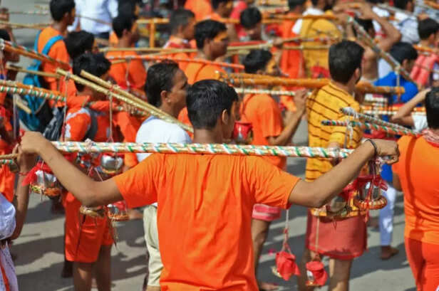 The Joyful Path of Commun