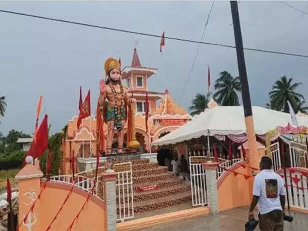 Statue of Lord Hanuman in
