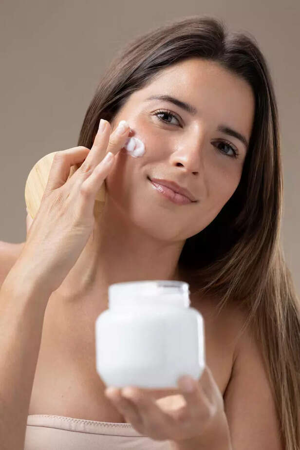 Face moisturizing