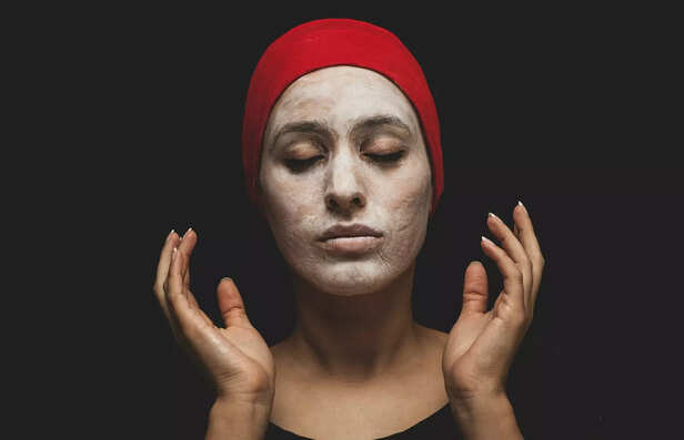 Egg face pack