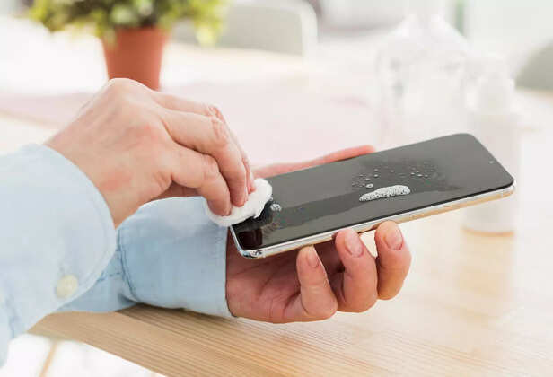 keep your phone clean