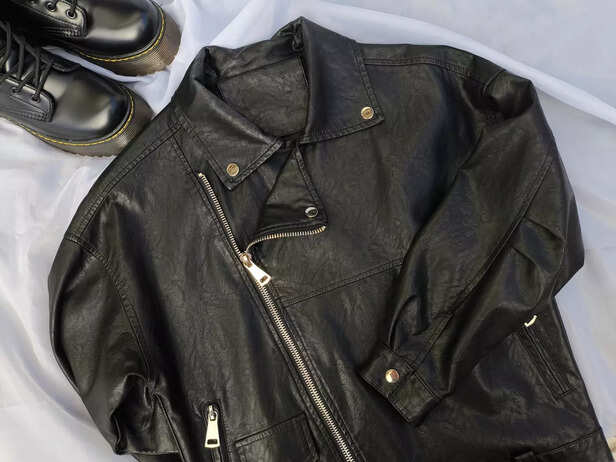 Black outfit inspo