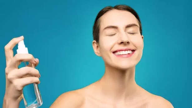 Lettuce water for skin
