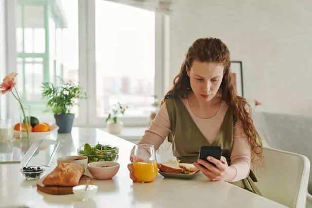 Women looking for nutriti