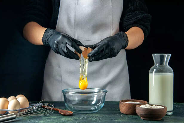 Nutritional Comparison of Boiled Eggs and Omelettes